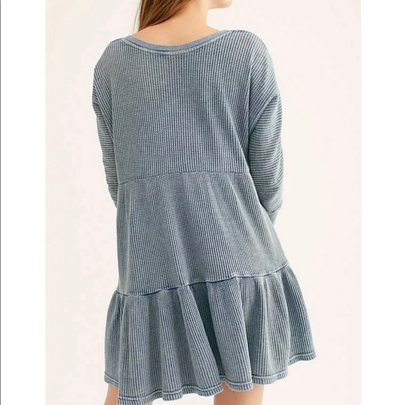 FREE PEOPLE L/S Thermal Knit Denim-Wash Drop Waist Mini S - Picture 4 of 5